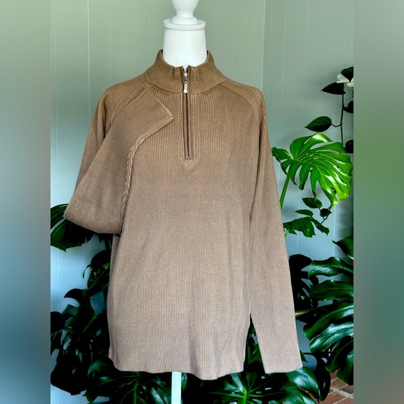 🛍️ NWT Luchiano Visconti Taupe color sweater size medium - Picture 5 of 8